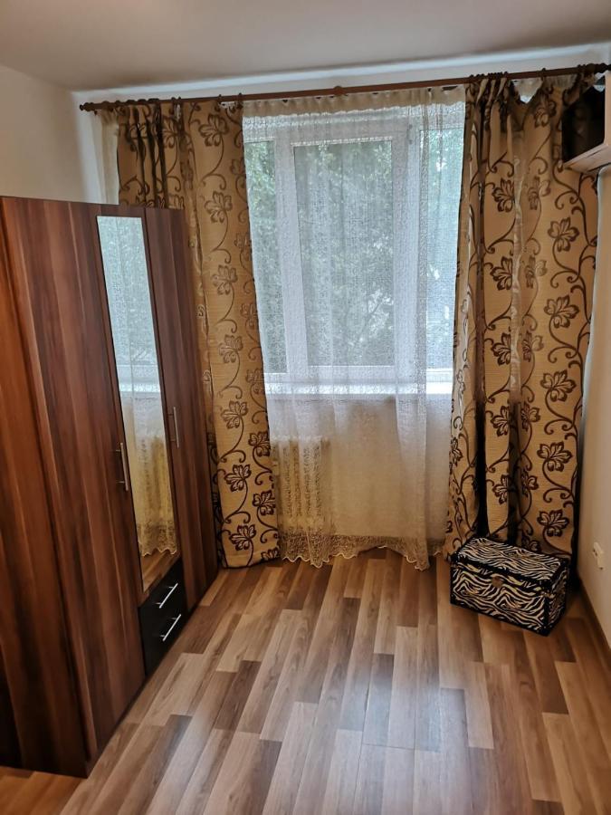 Deea Apartament Appartement Craiova Buitenkant foto